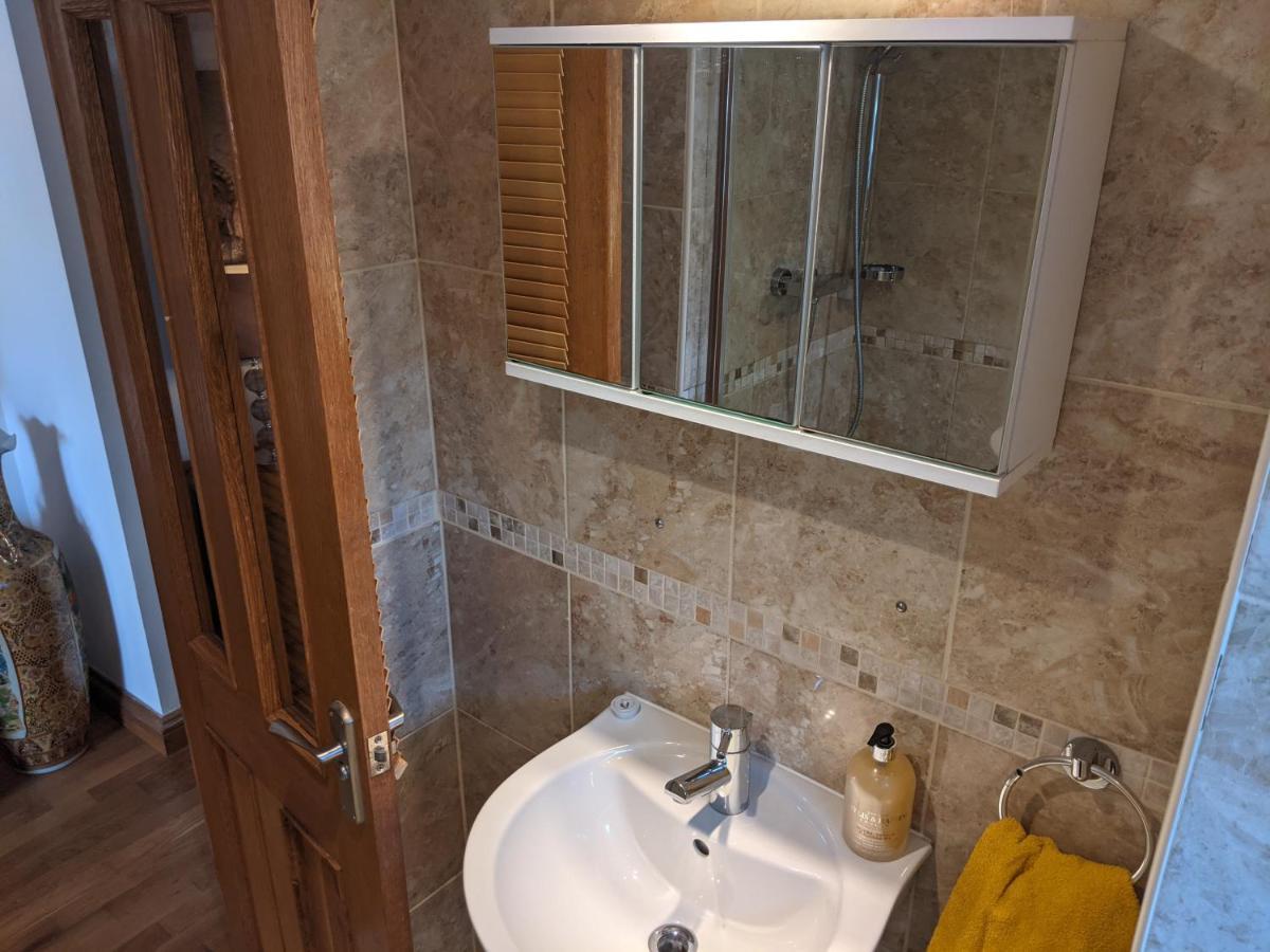 Whitby House Retreat Sleeps 12 Daire Sleights Dış mekan fotoğraf