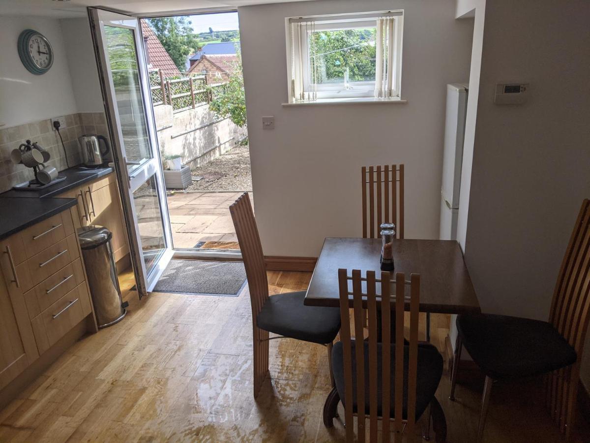 Whitby House Retreat Sleeps 12 Daire Sleights Dış mekan fotoğraf