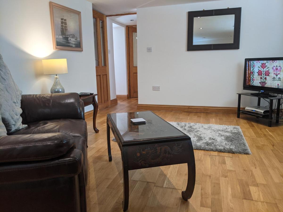 Whitby House Retreat Sleeps 12 Daire Sleights Dış mekan fotoğraf