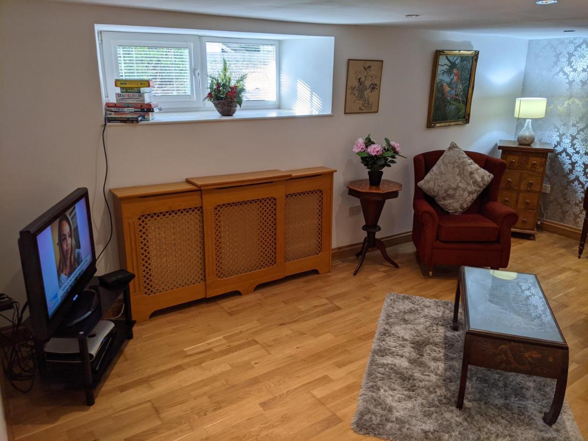Whitby House Retreat Sleeps 12 Daire Sleights Dış mekan fotoğraf