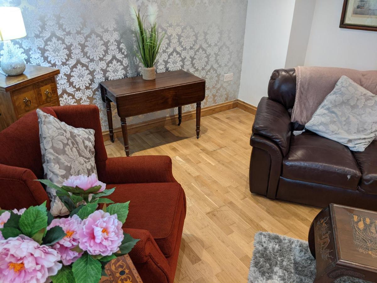 Whitby House Retreat Sleeps 12 Daire Sleights Dış mekan fotoğraf