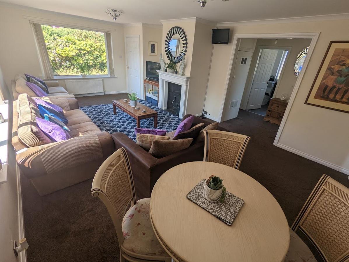 Whitby House Retreat Sleeps 12 Daire Sleights Dış mekan fotoğraf